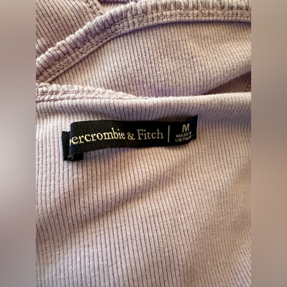 Abercrombie Tank - Picture 3 of 3